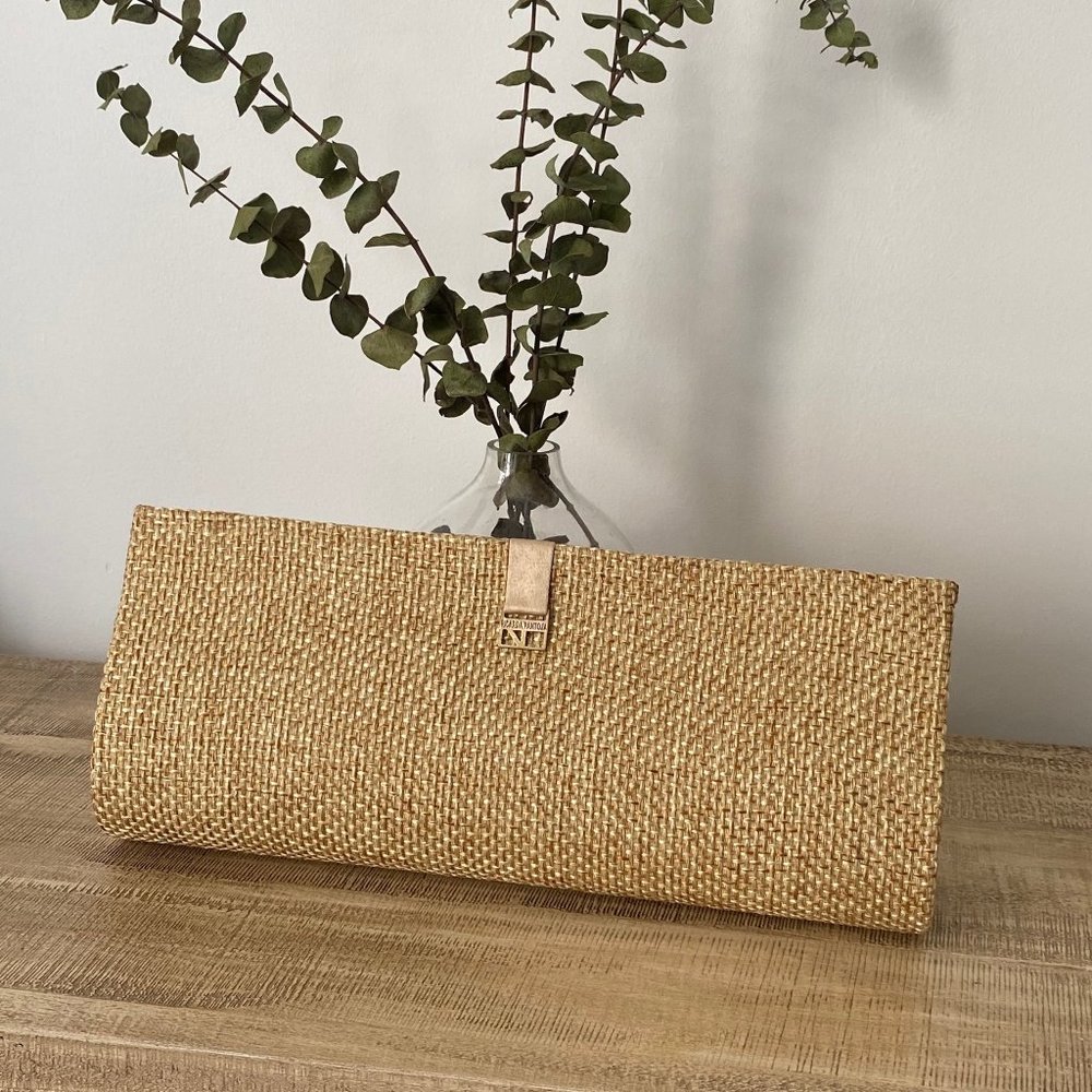GOLD CLUTCH